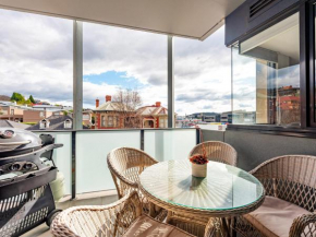 Soak up the City Lifestyle in the Heart of Hobart